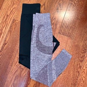 ✅SOLD✅ VS Pink Seamless Workout Tight Lot of 2